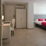 A Madonetta 3*