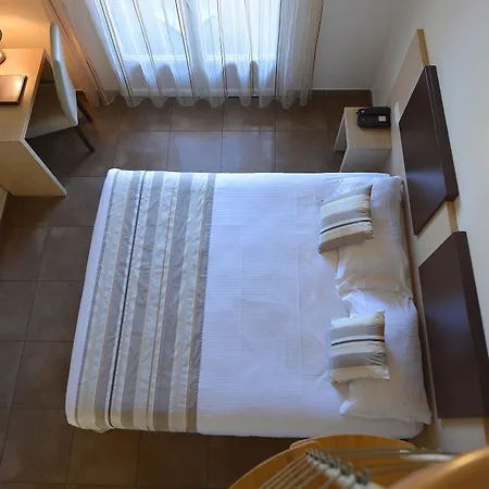 Hotel A Madonetta Bonifacio (Corsica)