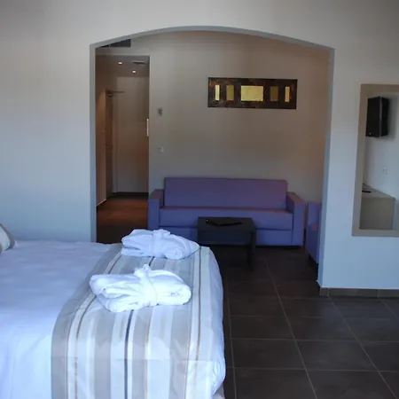 Hotel A Madonetta Bonifacio (Corsica)