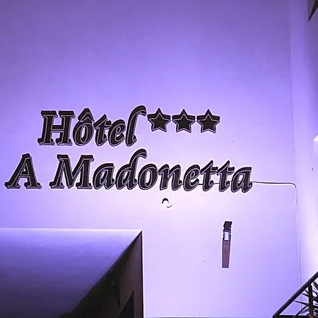 A Madonetta 3*