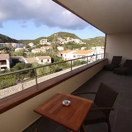 A Madonetta 3* Bonifacio (Corsica)