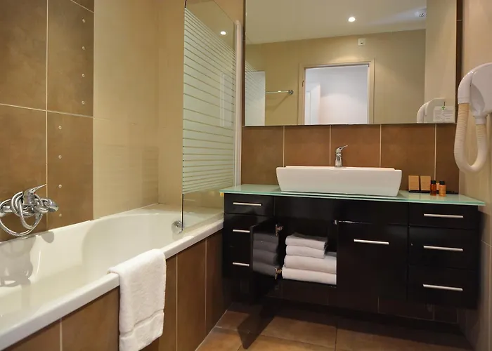 Hotel A Madonetta Bonifacio (Corsica)