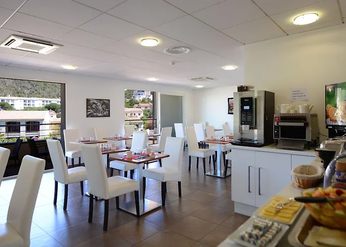 A Madonetta 3* Bonifacio (Corsica)